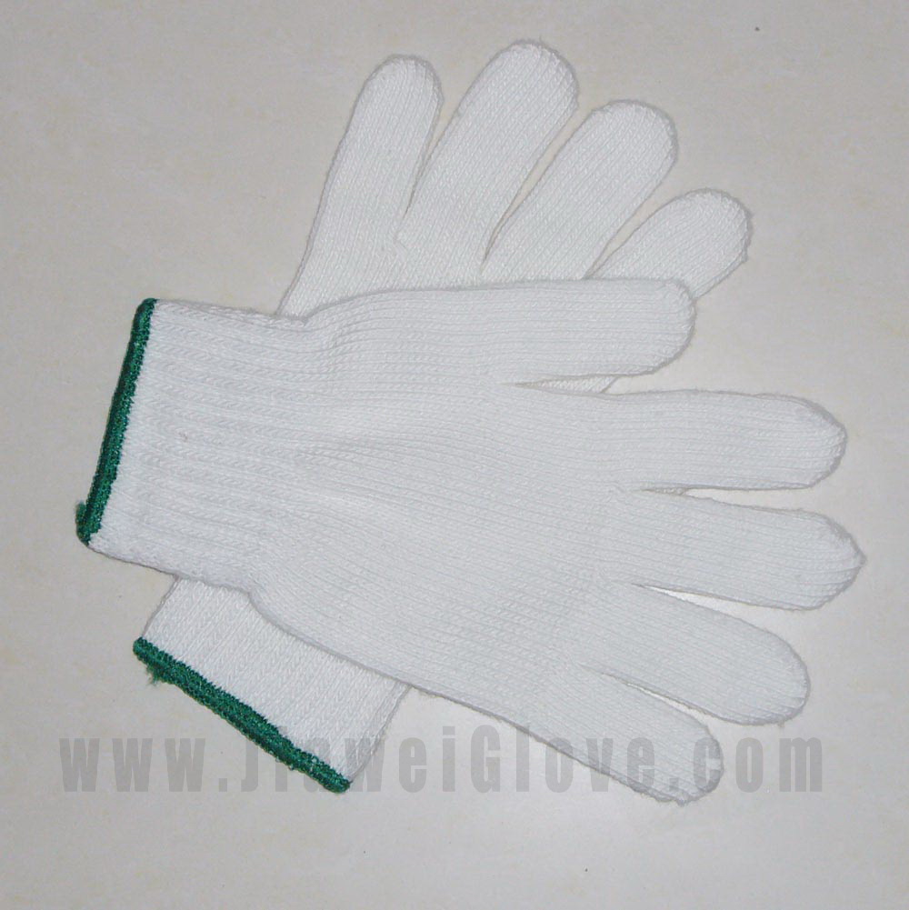 Yarn glove